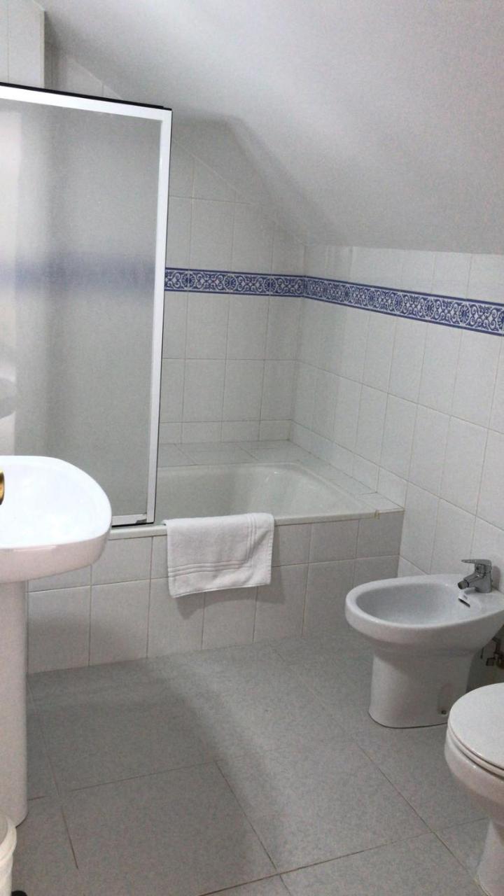 Hotel El Ancla Villanueva de la Cañada Esterno foto
